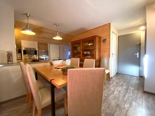 Appartement le Dahu Risoul 1850