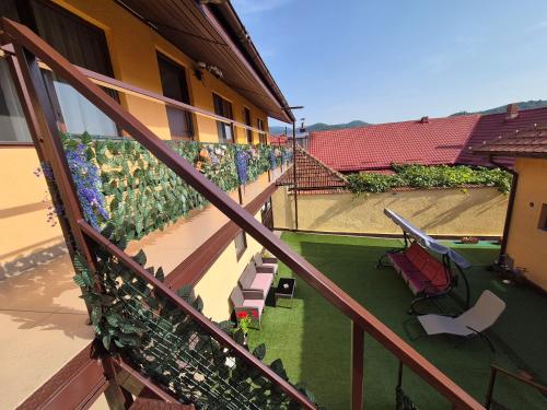 Gallery image of Home for you in Eşelniţa