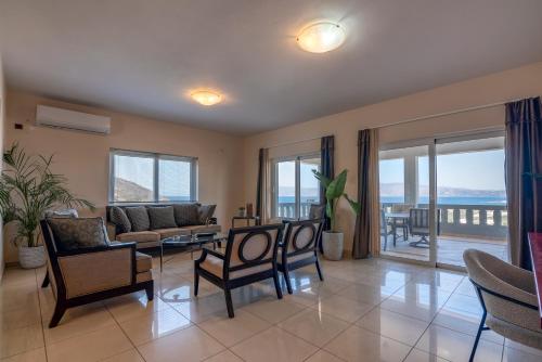 Χώρος καθιστικού στο Michael's Villa
