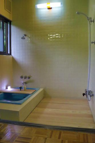 Ένα μπάνιο στο SunSunFujiyama