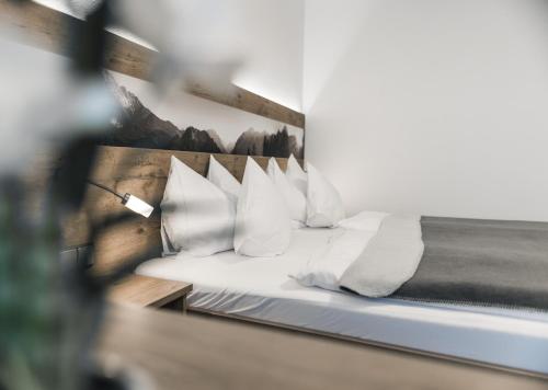 Landhotel Waldeckにあるベッド
