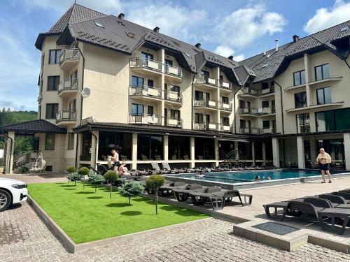 Bazén v ubytování Continental SPA Resort nebo v jeho okolí