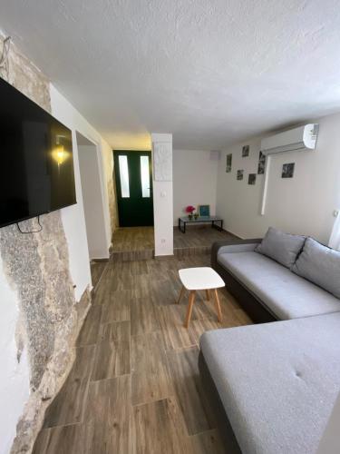 Gallery image of Holiday house Ivan 2 in Neorić