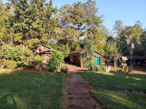 En have udenfor Cabañas y Apart Guayubira