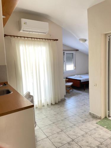 Φωτογραφία από το άλμπουμ του Aktaion Hotel σε Skála Alykís