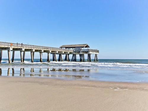 Ảnh trong thư viện ảnh của SEA SPRAY ở Tybee Island