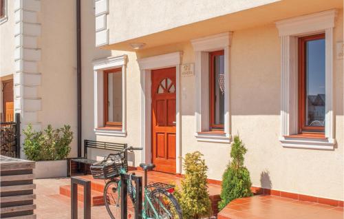 Stunning Home In Mielno With Wifi