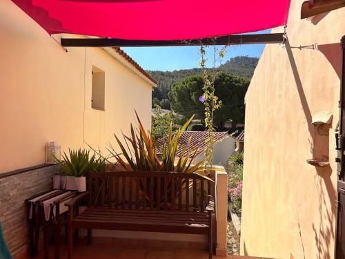 Photo de la galerie de l'établissement CosyT2, procheplage-coline-pieds, à Saint-Cyr-sur-Mer