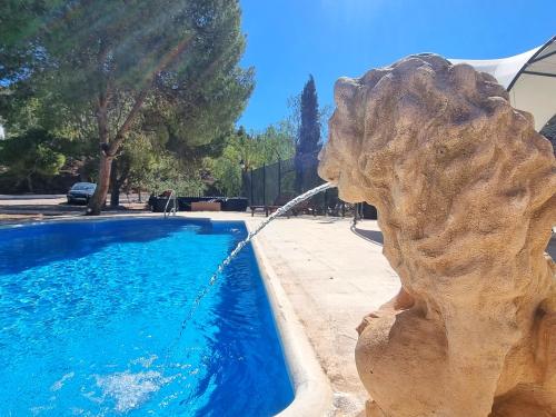 Oasis en la Montaña- By Aloha Palma