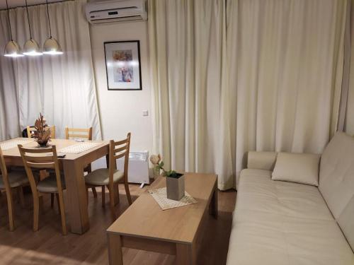 Billede fra billedgalleriet på Sea view apartment in paradise i Elenite