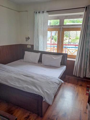 Fotografie z fotogalerie ubytování Hotel Gyespa v destinaci Kyelang