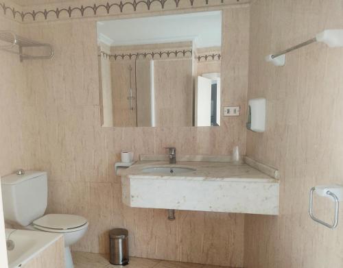 Koupelna v ubytování Hotel Lauxeta Berria