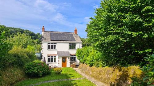 Φυσικό τοπίο κοντά σε αυτή η παραθεριστική κατοικία