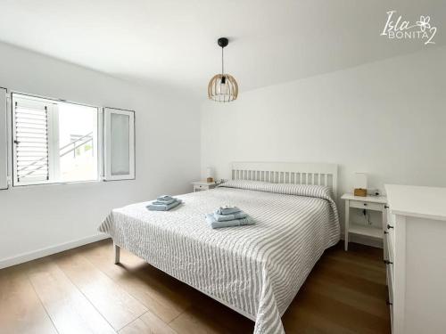 B-Rent Alisios 51 "Crispy sunny"