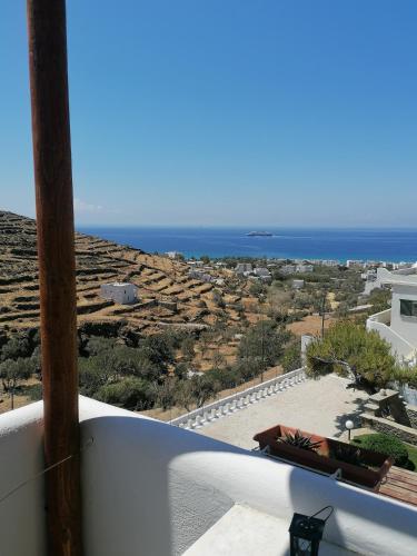 Φωτογραφία από το άλμπουμ του Ενοικιαζόμενα Διαμερίσματα Μυρτιά στα Κιόνια
