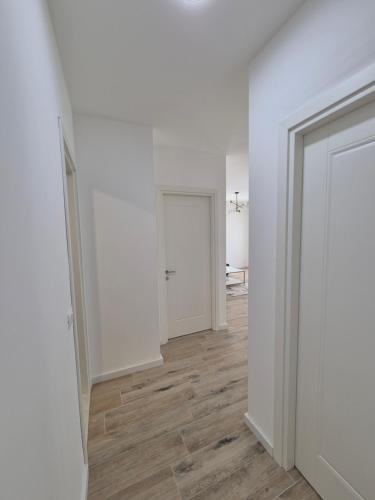 Φωτογραφία από το άλμπουμ του Frekuenca Apartments σε Ulcinj