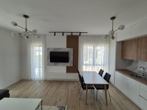 Η κουζίνα ή μικρή κουζίνα στο Frekuenca Apartments