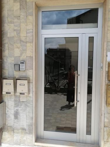 Fotografie z fotogalerie ubytování CASA MIRO' vicinissima al mare e parcheggio privato gratuito se disponibile v destinaci Pescara