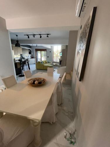 Posezení v ubytování Sunny Seaside Villa-90 m from beach