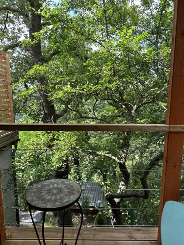 Μπαλκόνι ή βεράντα στο Mini Apartman - G - Vyhlídka nad řekou