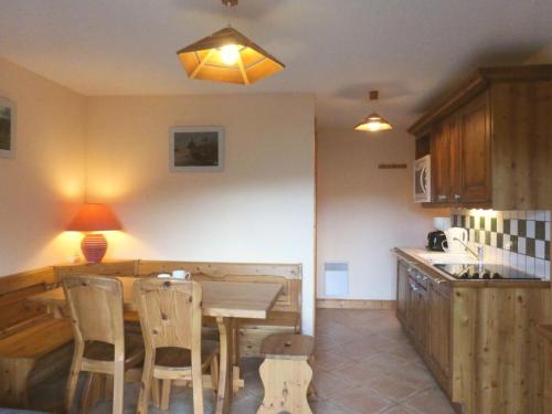 Résidence Fermes De Meribel G - Joli appartement 3 pièces 4 personnes sur Méribel Village proche des pistes et proche des commerces de Méribel Village MAE-1940