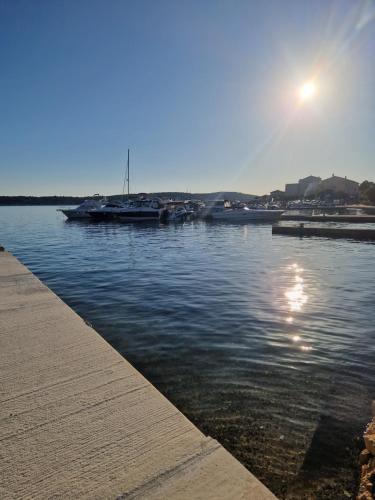 Gallery image of Apartment Rukavina in Barbat na Rabu