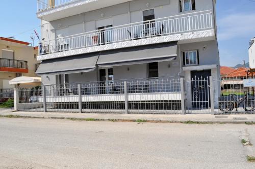 Gallery image of Thea Home in Néa Karváli