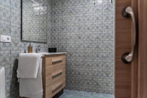 Salle de bains dans l'établissement La Corrala