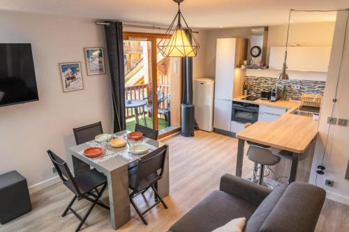 Les Chalets De Bois MÉan - D - Magnifique appartement avec vue sur la vallée MAE-9374