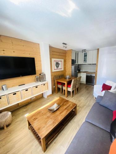 Curling A - Bel appartement confortable ski aux pieds MAE-6504