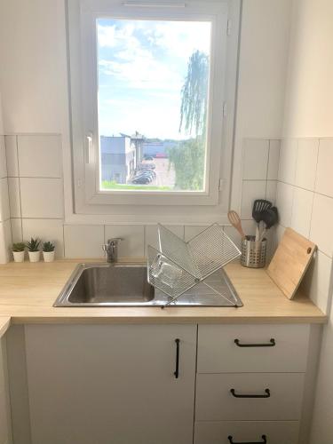 Photo de la galerie de l'établissement Appartement proche gare et zone d activité Maurepas, à Maurepas