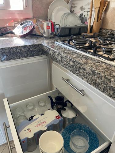 Una cocina o zona de cocina en Appartement MIRAMAR