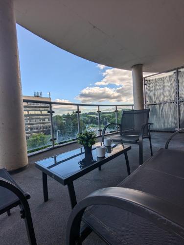 Μπαλκόνι ή βεράντα στο 40 Handley's Elite Apartment