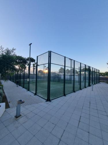 Tenis dan/atau kemudahan skuasy di Costa Ballena - Urbanización Playa Azul - Chipiona atau berdekatan