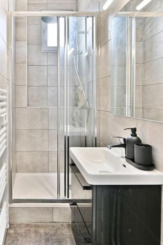 Salle de bains dans l'établissement Appartement Vue panoramique sur la capitale