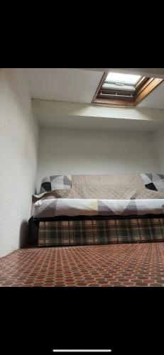 Cette chambre comprend : dans l'établissement Cosystcyp, à Saint-Cyprien