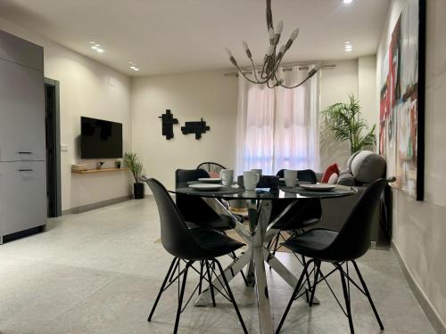 Modern Charm in Barrio Alicante