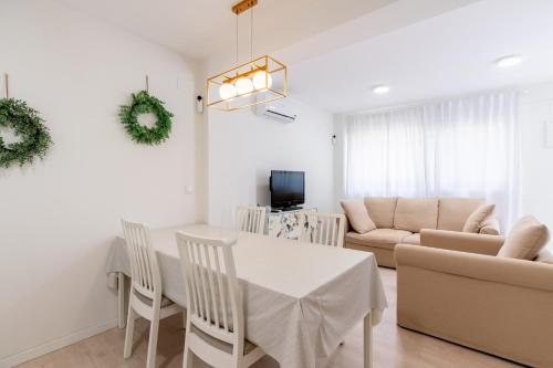 Whitey House in Triana
