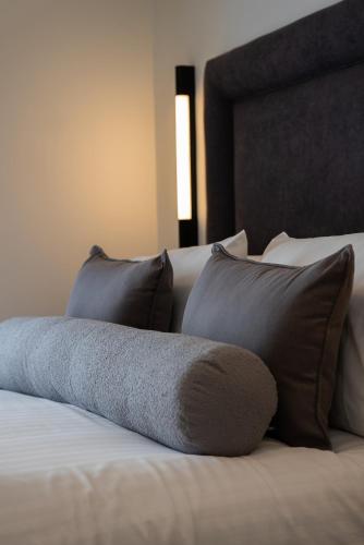 Postel nebo postele na pokoji v ubytování The Cae Mor Hotel