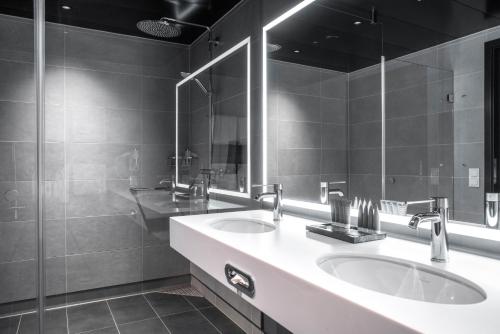 Koupelna v ubytování Thon Hotel Svolvær