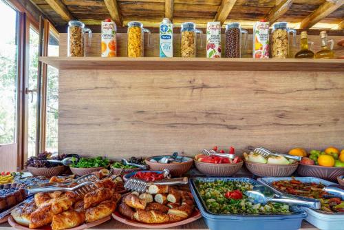 Makanan di atau berdekatan hotel