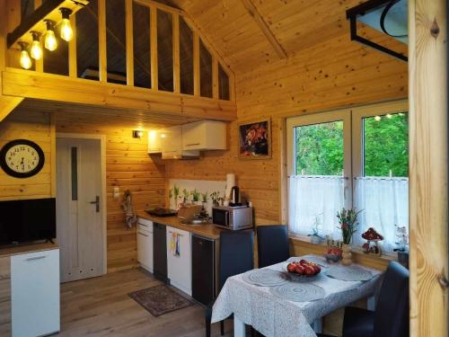 Køkken eller tekøkken på Domki Na Wzgórzu - domek nr 1