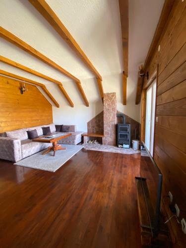 Kuchyň nebo kuchyňský kout v ubytování Villa Breza