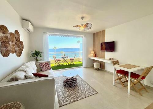 Magnifique T2 - Vue Mer - Parking - Juan-les-Pins
