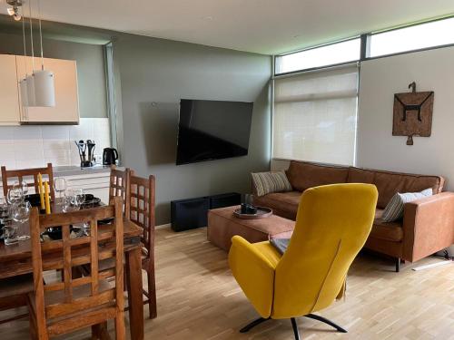 Μια τηλεόραση ή/και κέντρο ψυχαγωγίας στο K30 5-6 pers apartment near University