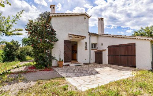 Provenzalische Villa Berta - mit Terrasse und Garten in Stadtnähe by Riviera HomeLife