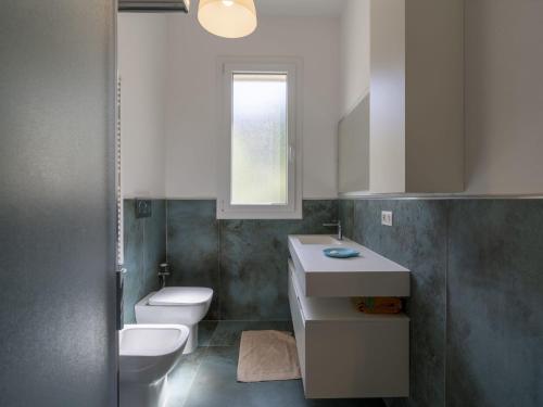 Koupelna v ubytování Villa Our Dream by Interhome