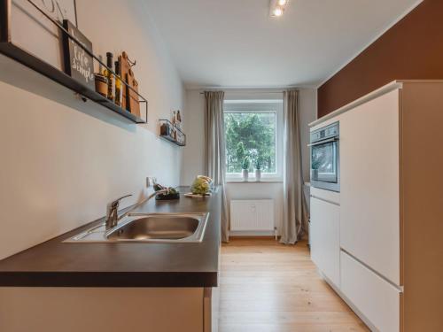 Apartment Sunshine by Interhome