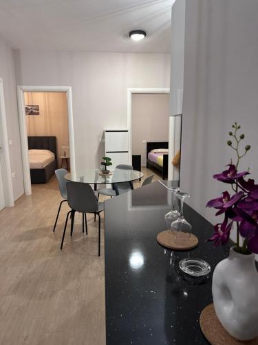 Tramonto Apartments