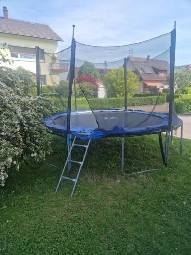 Φωτογραφία από το άλμπουμ του Schöne Wohnung mit Terrasse nahe Schweizer Grenze σε Küssaberg